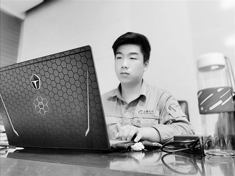 總書記的話兒記心間丨還沒畢業(yè)，工作就落實(shí)了!