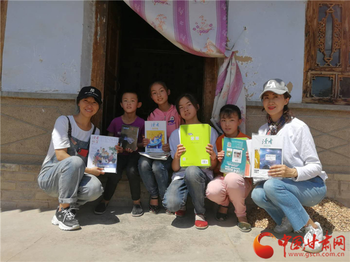 情暖會(huì)寧，讀者傳媒攜手蘭州市圖書館送去“開學(xué)禮物”