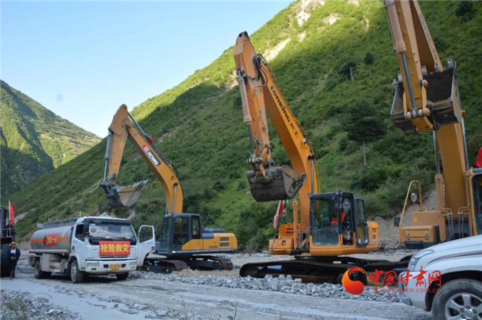 好消息！舟曲縣曲告納鎮(zhèn)至博峪鎮(zhèn)災(zāi)毀公路全線打通  
