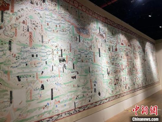 圖為展覽現(xiàn)場(chǎng)?！〗瓧顭?攝