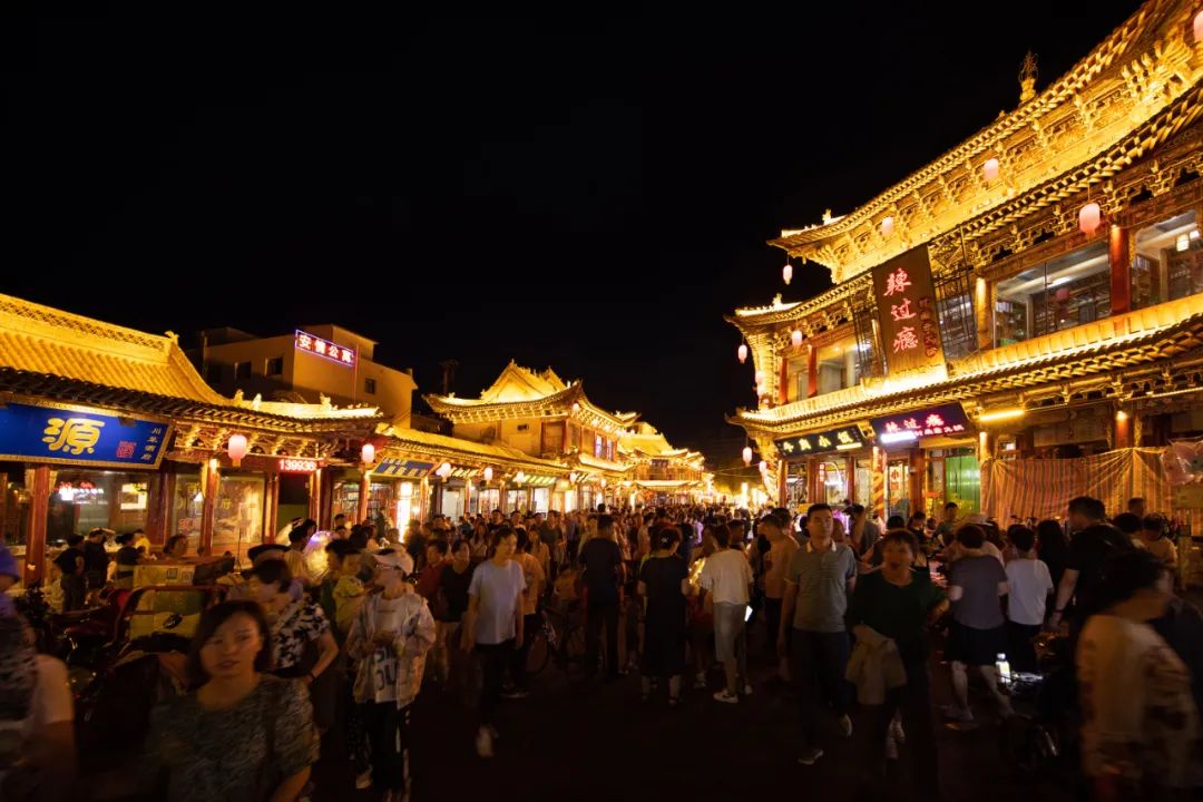 古風(fēng)、華美、浪漫、美味……現(xiàn)實版“清明上河圖”，就在這里！