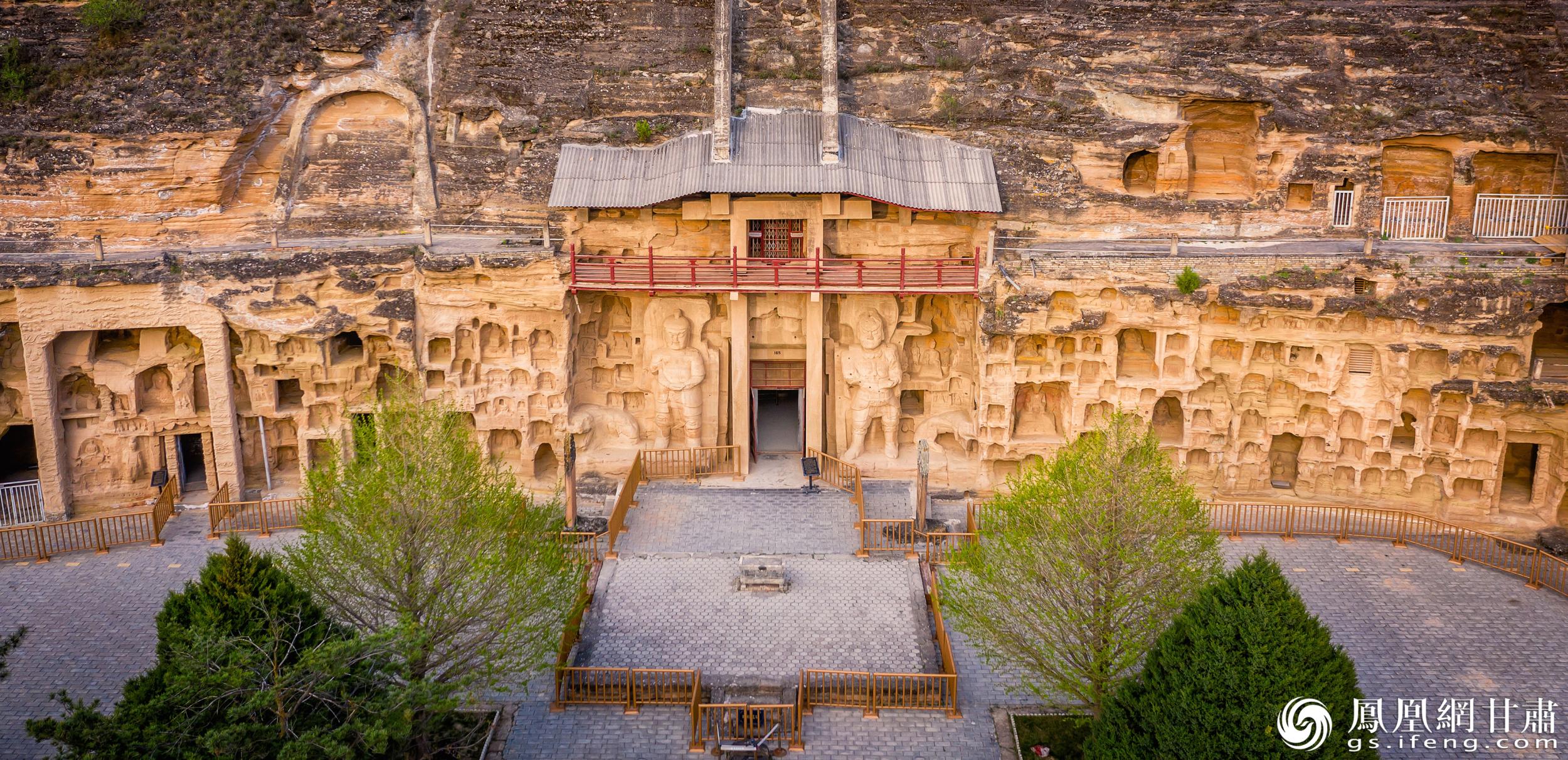 北石窟寺始建于北魏，經(jīng)多個朝代增修形成密集窟龕。北石窟寺文物保護研究所供圖